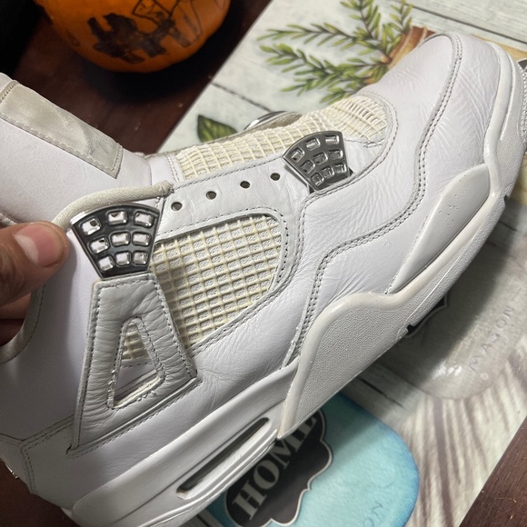 pure money 4s size 10